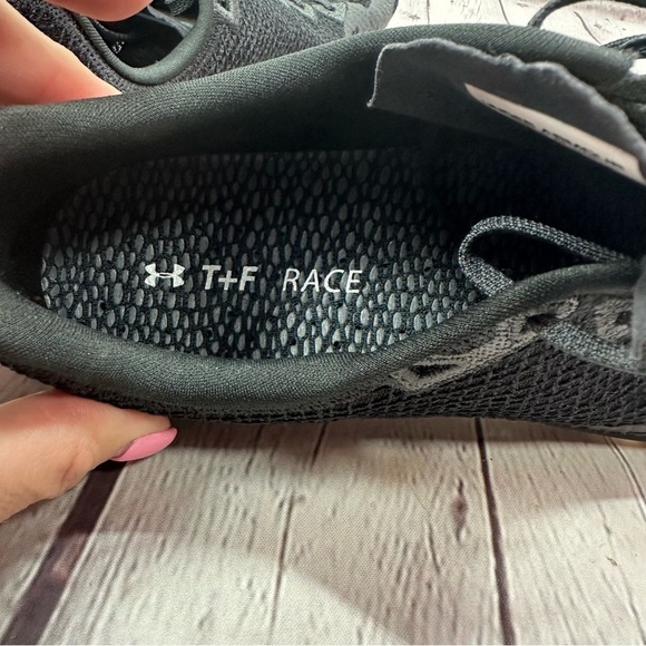 NWOT Under Armour track & field running shoes sz W 12.5 HOVR smoke rider UNISEX - Picture 7 of 9